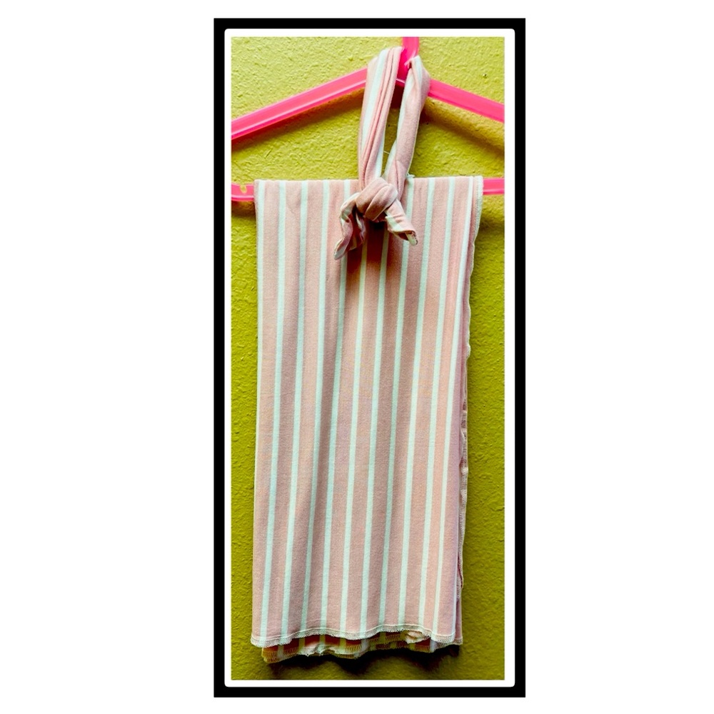 Just peachy! Super-soft swaddling baby blanket & matching headband.